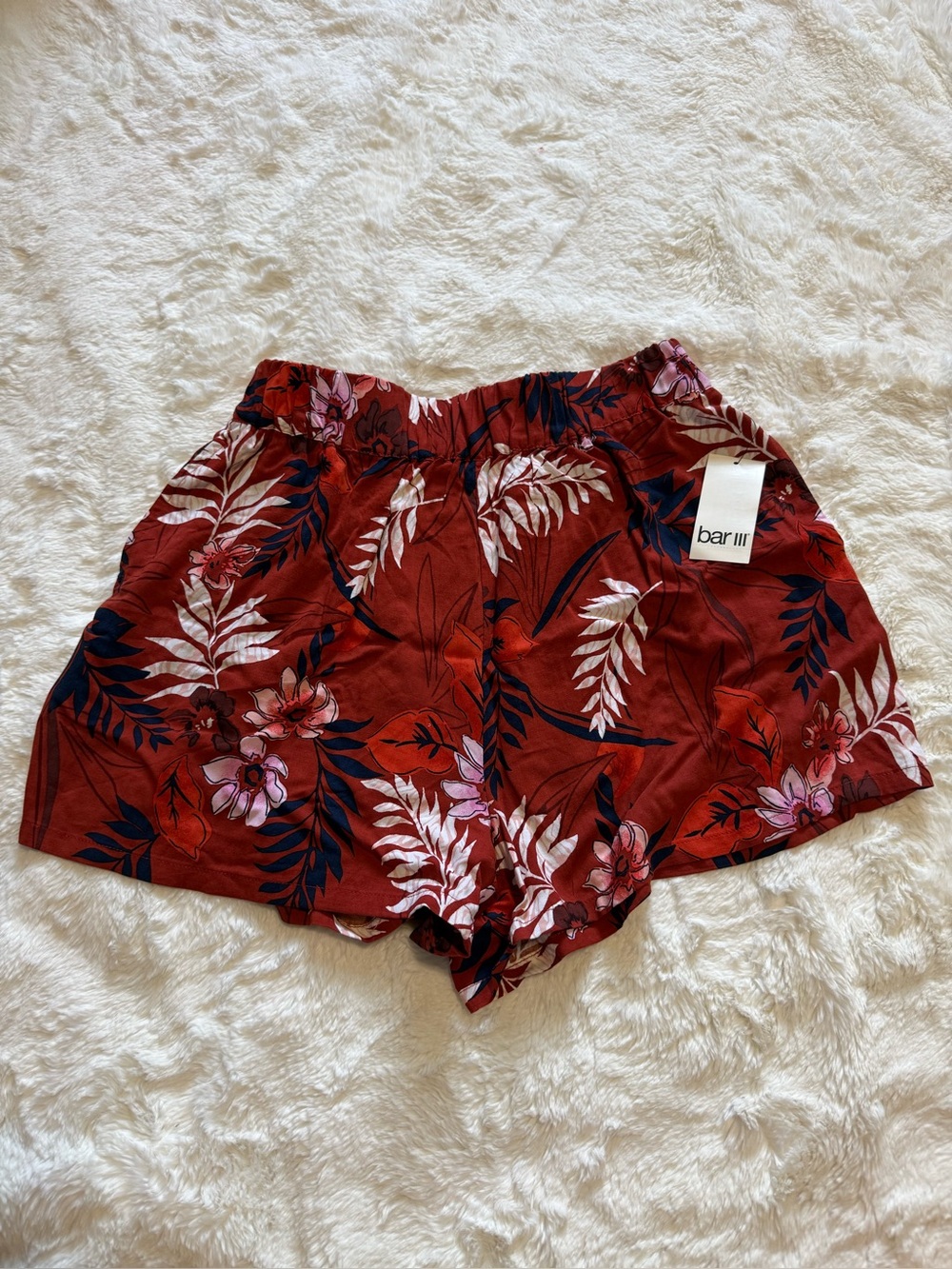 NWT Bar III Paradise Tropical Floral Pull-On Shorts - Red/White - Size S
